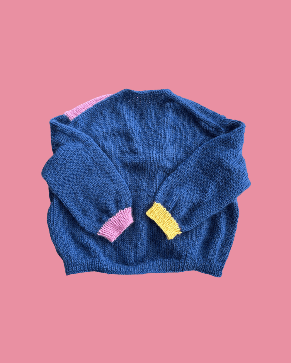 Navy cardigan with colour blocks - TWELVE YARNS