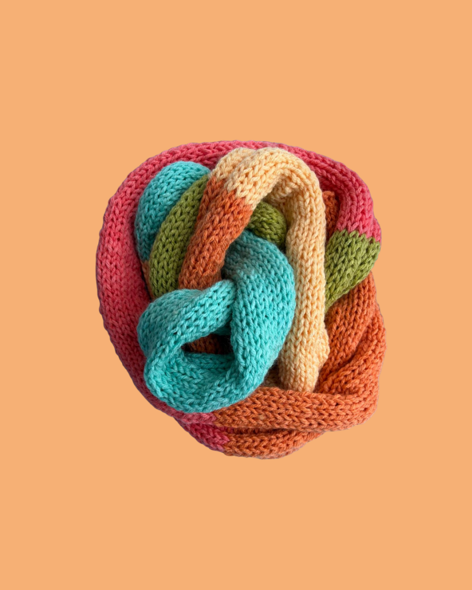 Multi-toned scarf - TWELVE YARNS