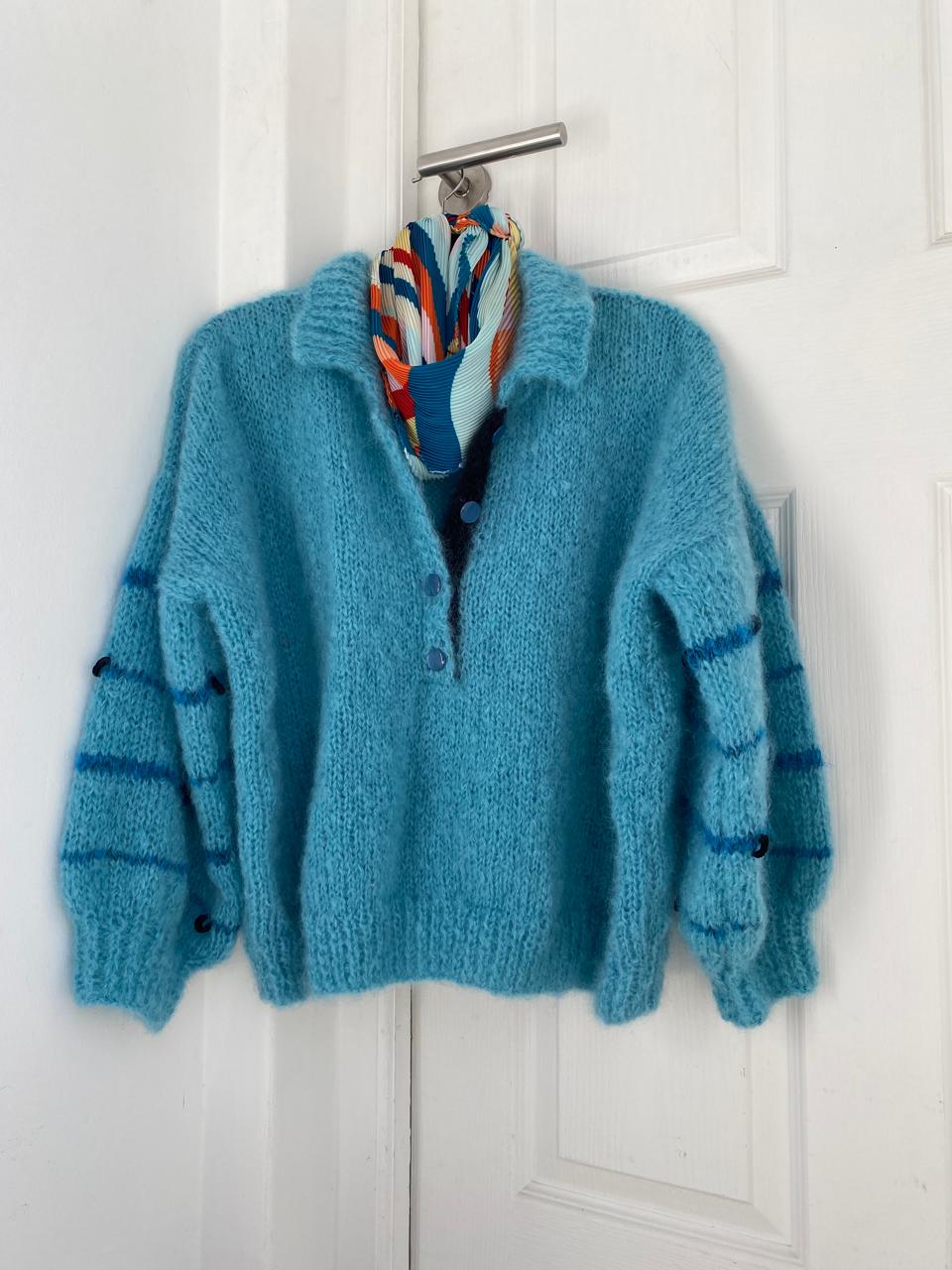 Electric blue button top - TWELVE YARNS