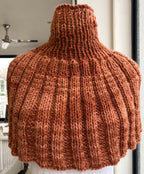 Brown textured cowl - TWELVE YARNS
