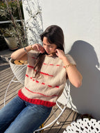 Beige vest with red dashes - TWELVE YARNS