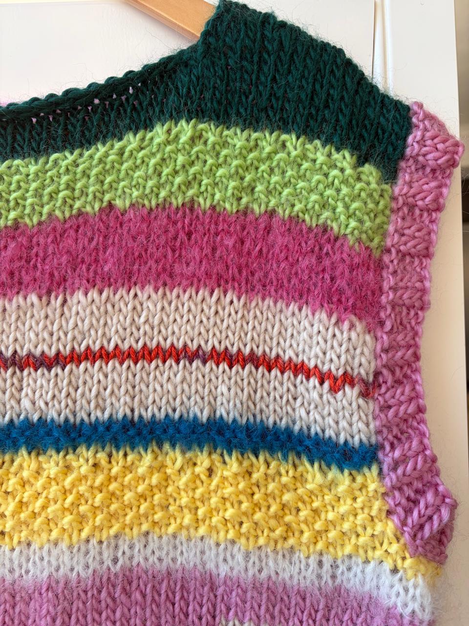 Tutti frutti reversible vest - TWELVE YARNS