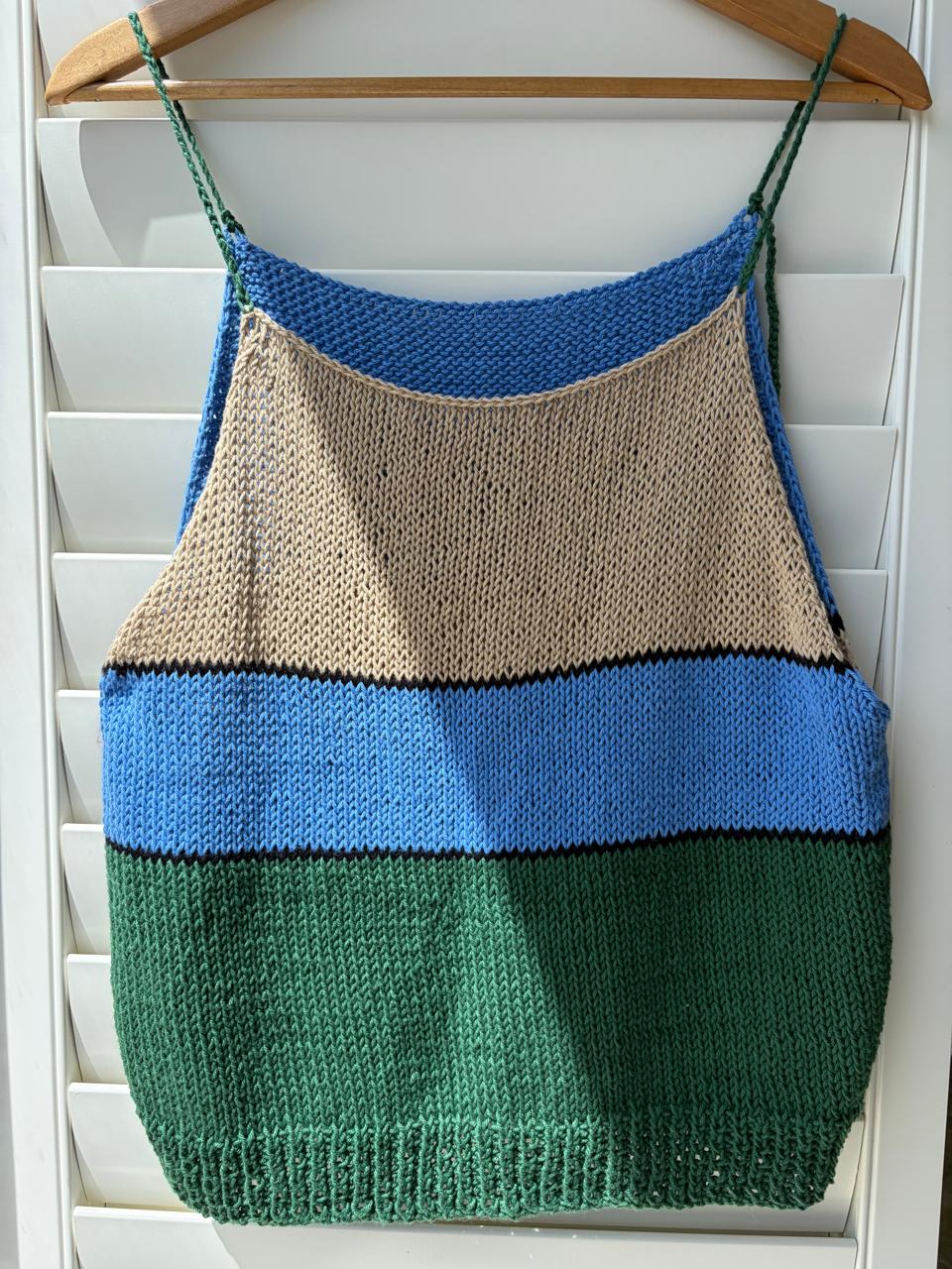 Beige, blue and green camisole - TWELVE YARNS